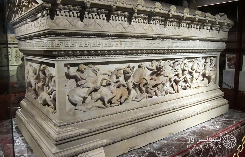 magnificent coffin of Alexander
